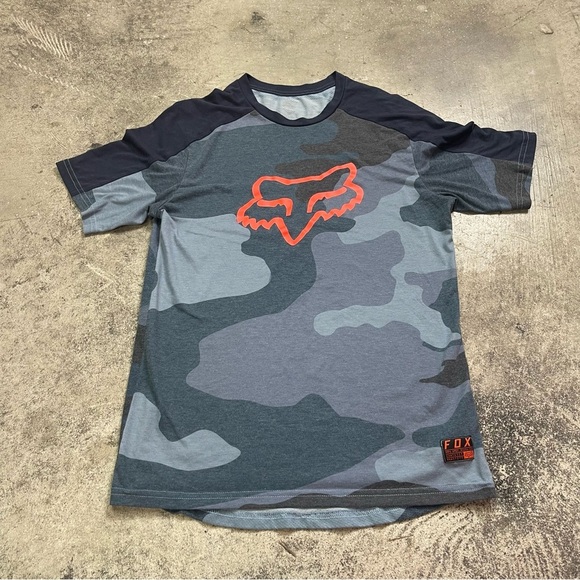 Fox Men's Camouflage T-Shirt - Gray and Black - Picture 2 of 8